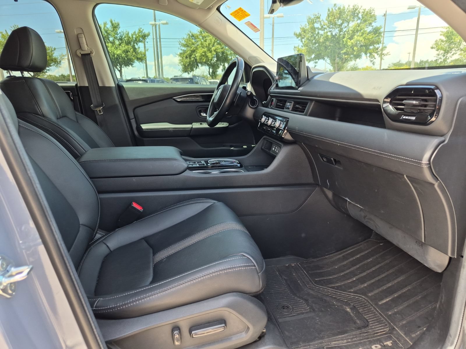 2023 Honda Pilot Touring - Photo 21