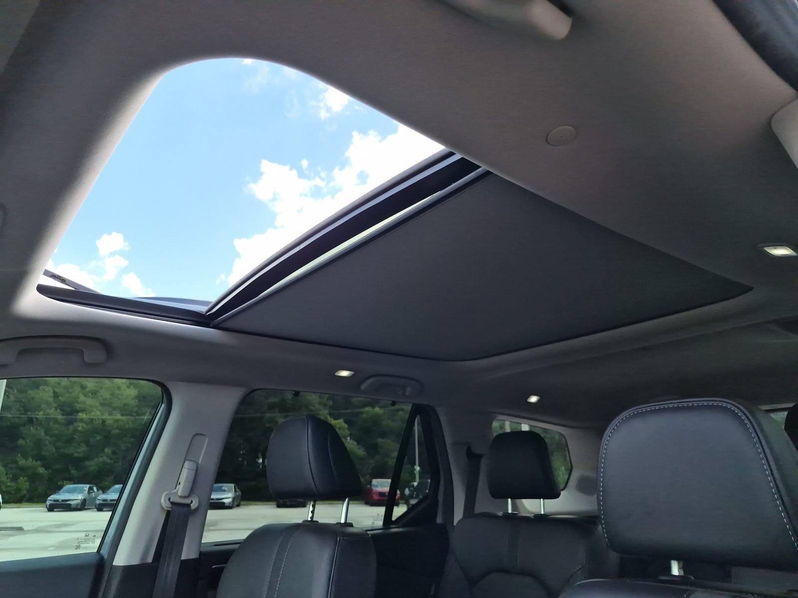 2023 Honda Pilot Touring - Photo 31