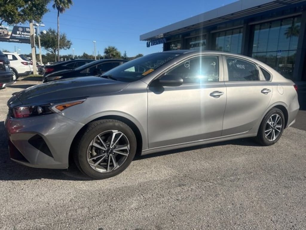 Used 2023 Kia Forte LXS Sedan