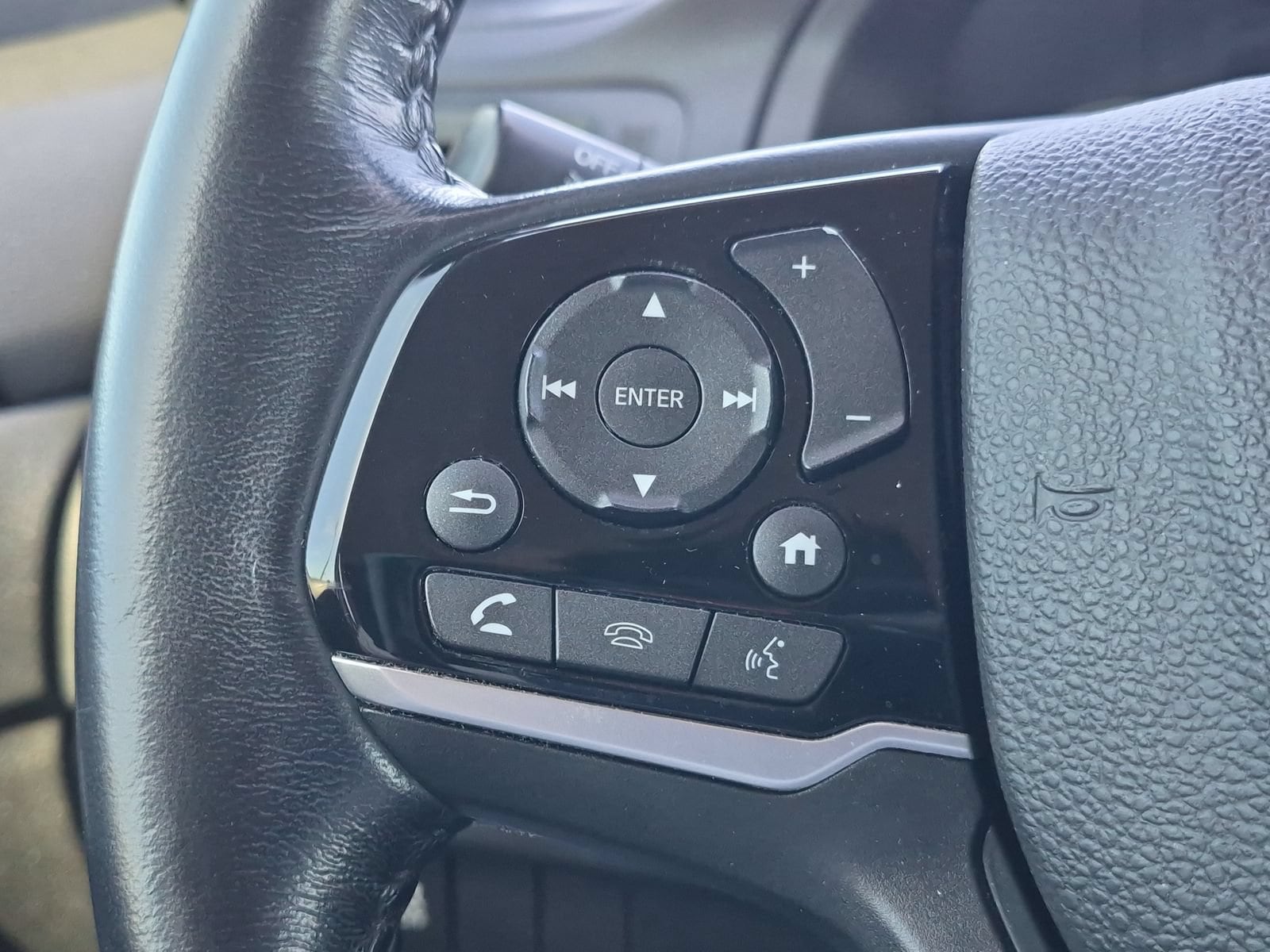 2021 Honda Pilot EX-L - Photo 14