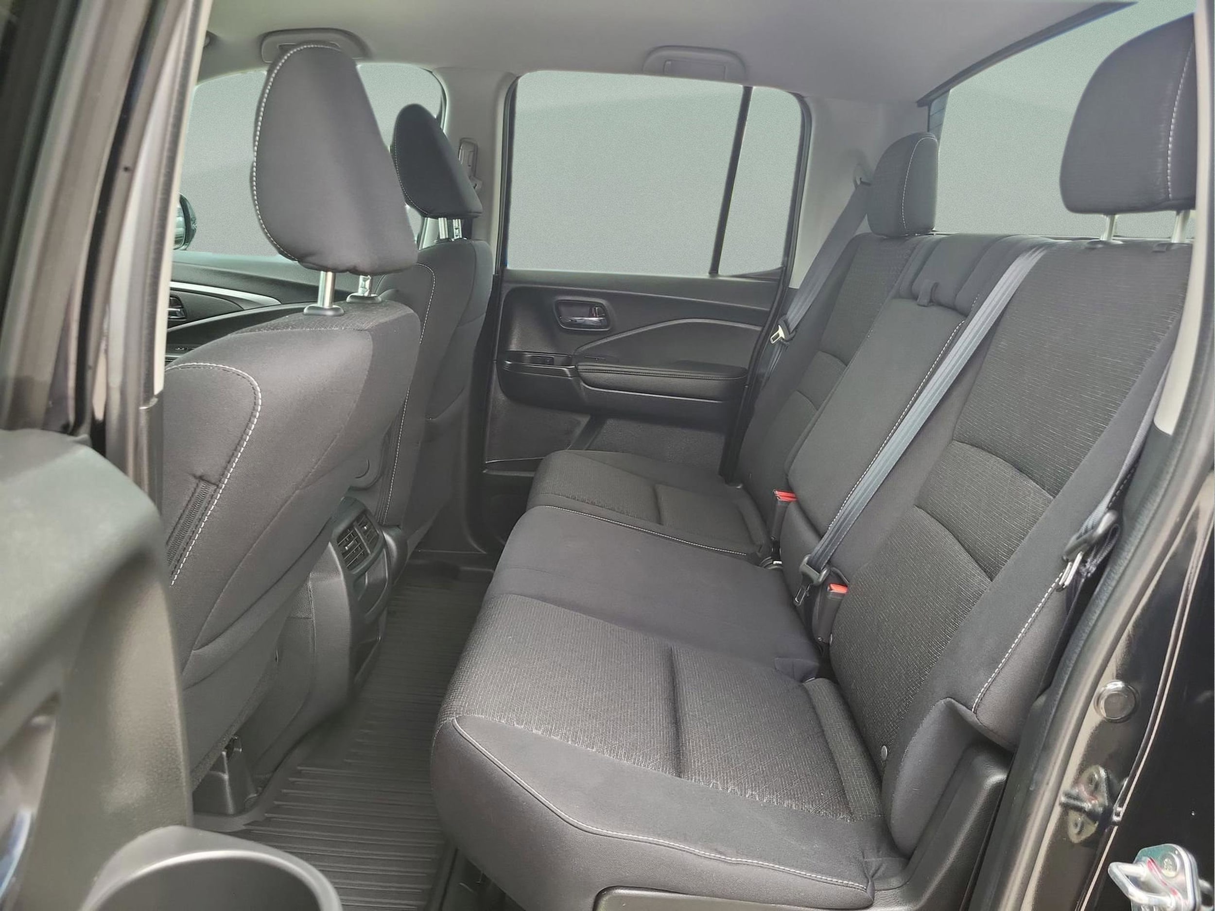 2023 Honda Ridgeline Sport - Photo 18