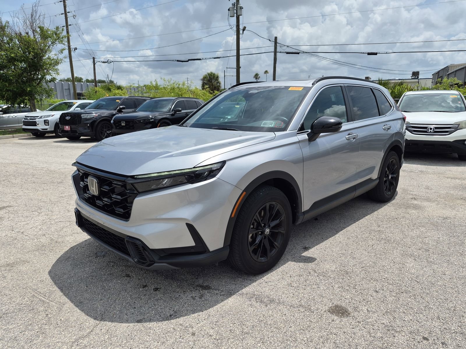 2024 Honda CR-V Hybrid Sport-L AWD's photo