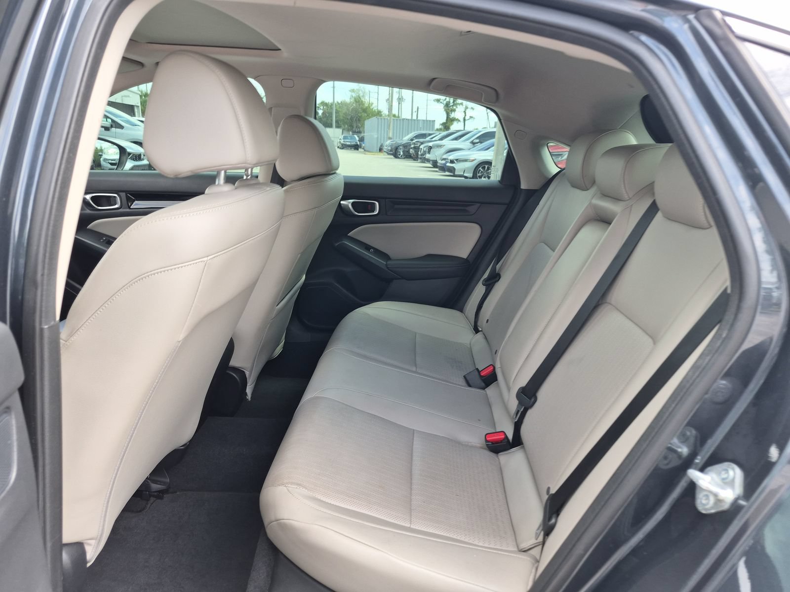 2022 Honda Civic Hatchback EX-L - Photo 17