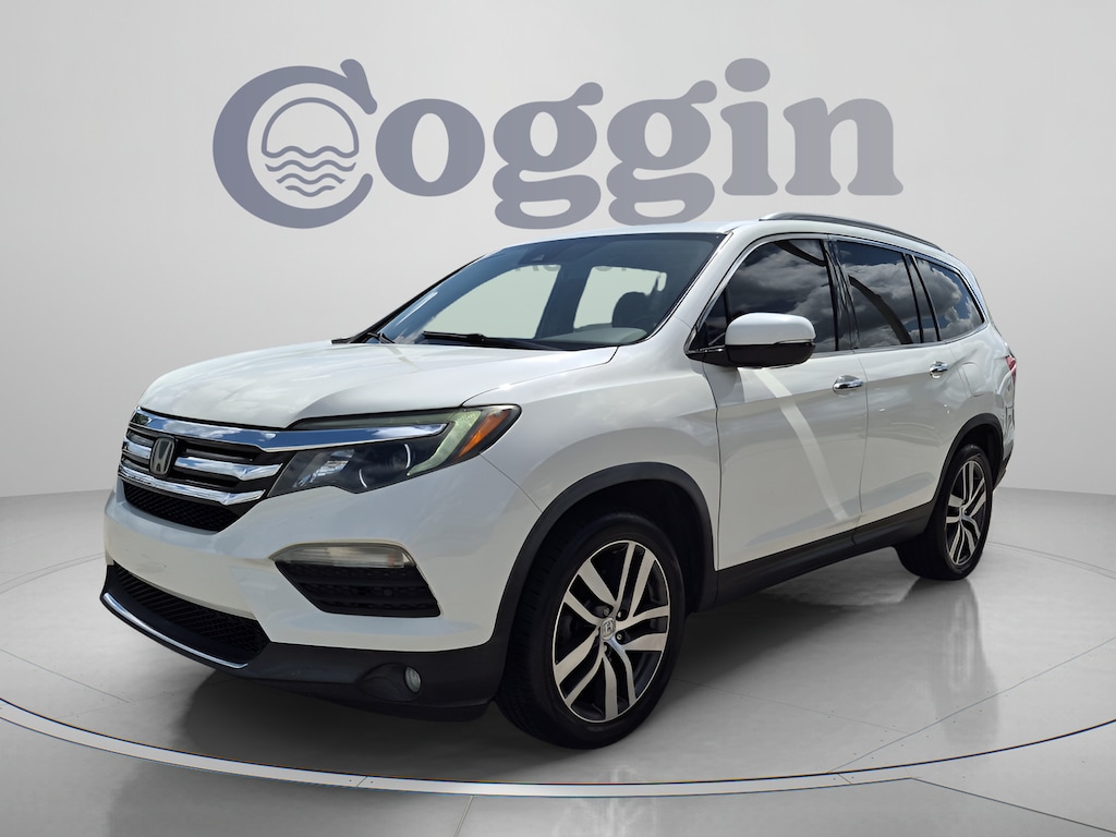Used 2016 Honda Pilot Touring AWD SUV