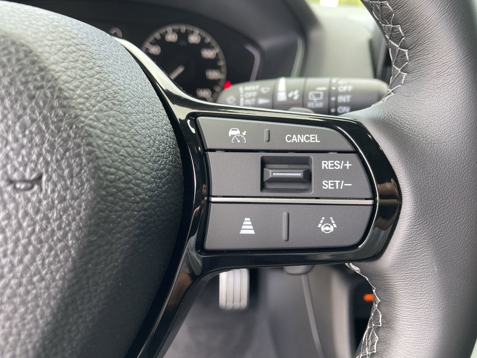 2026 Honda Civic Hatchback Sport - Photo 21