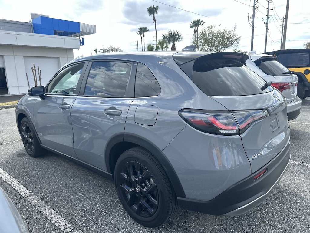 Used 2023 Honda HR-V Sport 2WD SUV