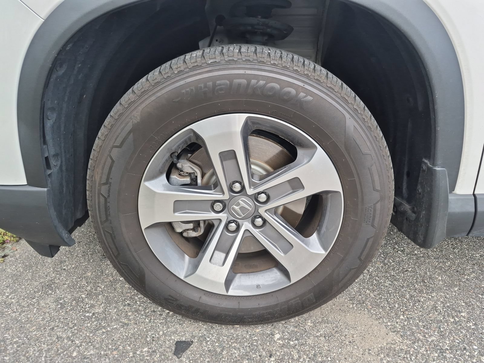 2024 Honda Pilot EX-L - Photo 12