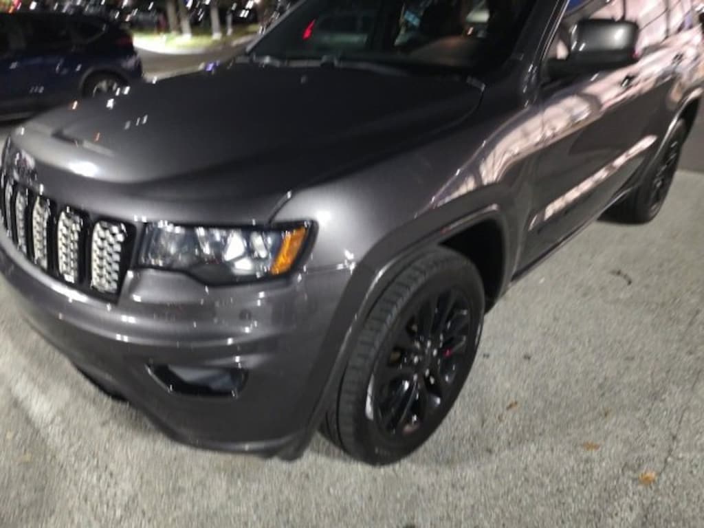 Used 2020 Jeep Grand Cherokee Altitude SUV