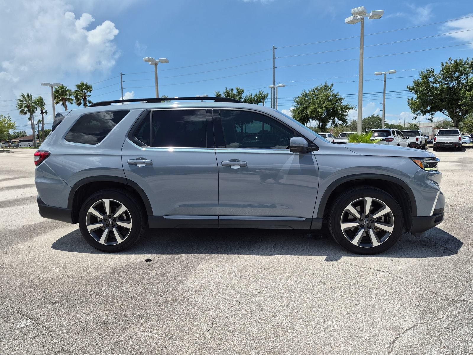 2023 Honda Pilot Touring - Photo 8