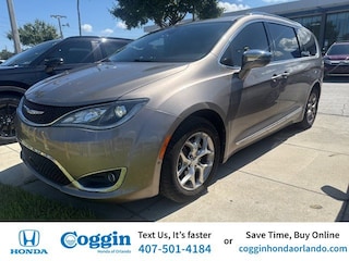 2017 Chrysler Pacifica Limited Van