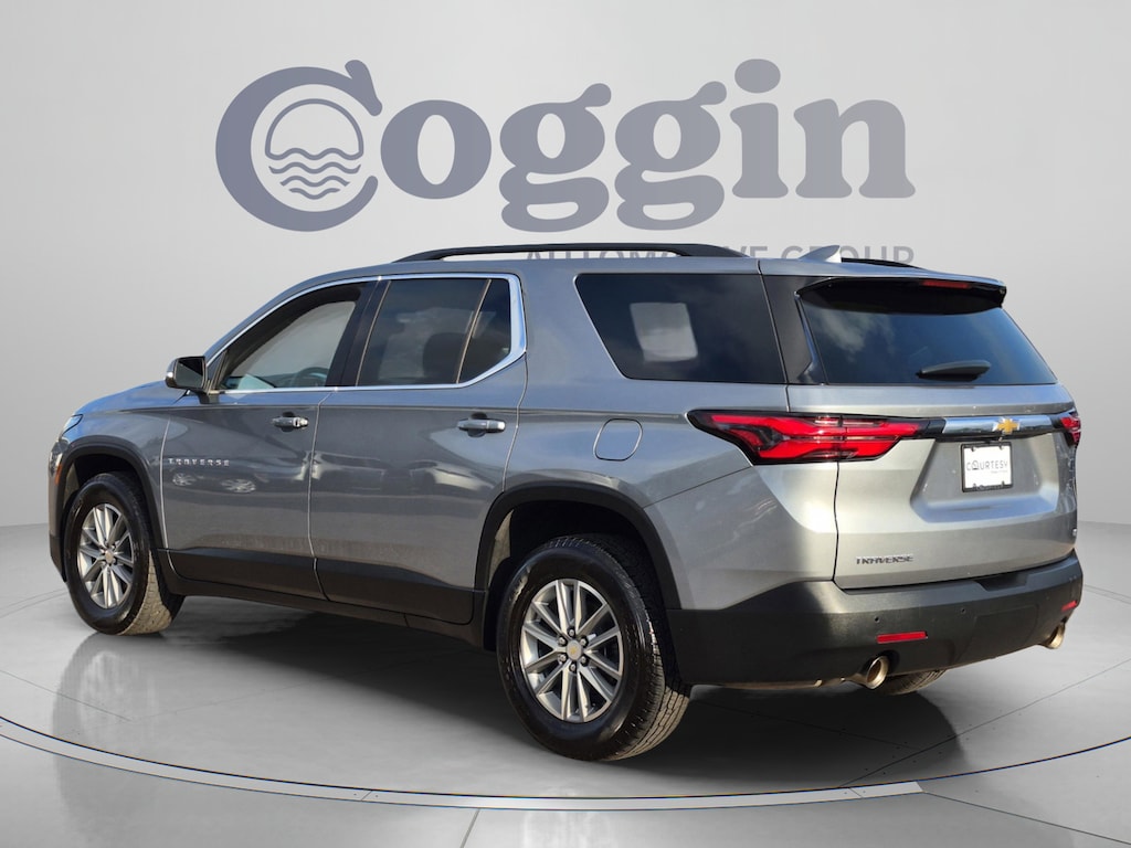 Used 2023 Chevrolet Traverse LT Cloth w/1LT SUV