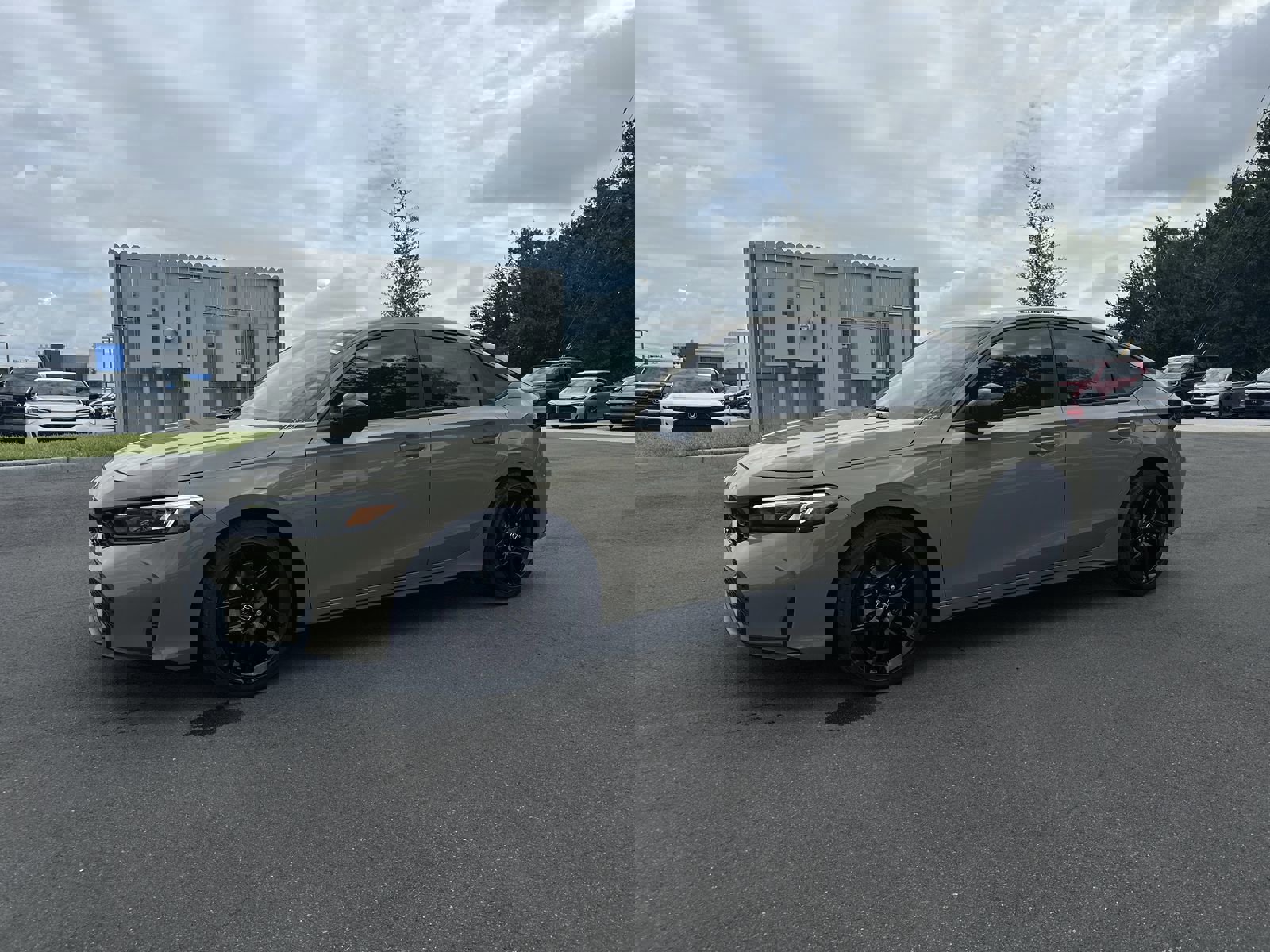 2026 Honda Civic Sport Hatchback photo 3