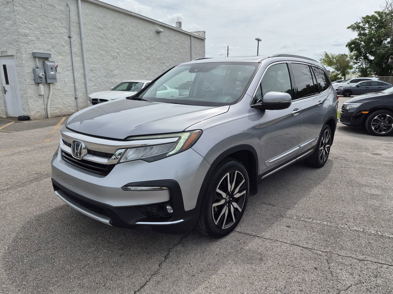 2019 Honda Pilot 2WD Touring-7P's photo