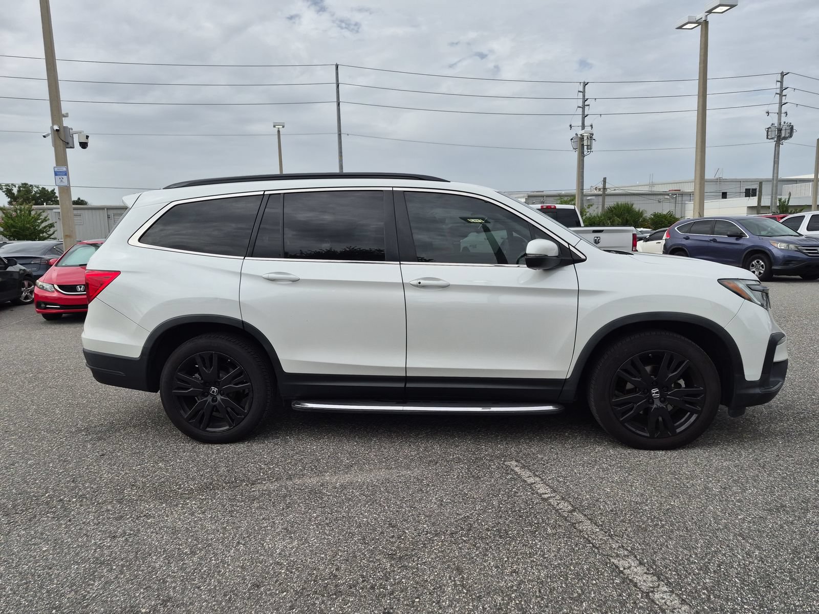 2021 Honda Pilot SE - Photo 8