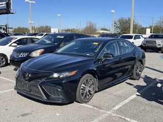 2024 Toyota Camry SE Sedan