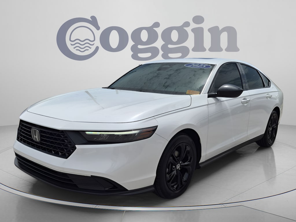 Used 2025 Honda Accord SE Sedan