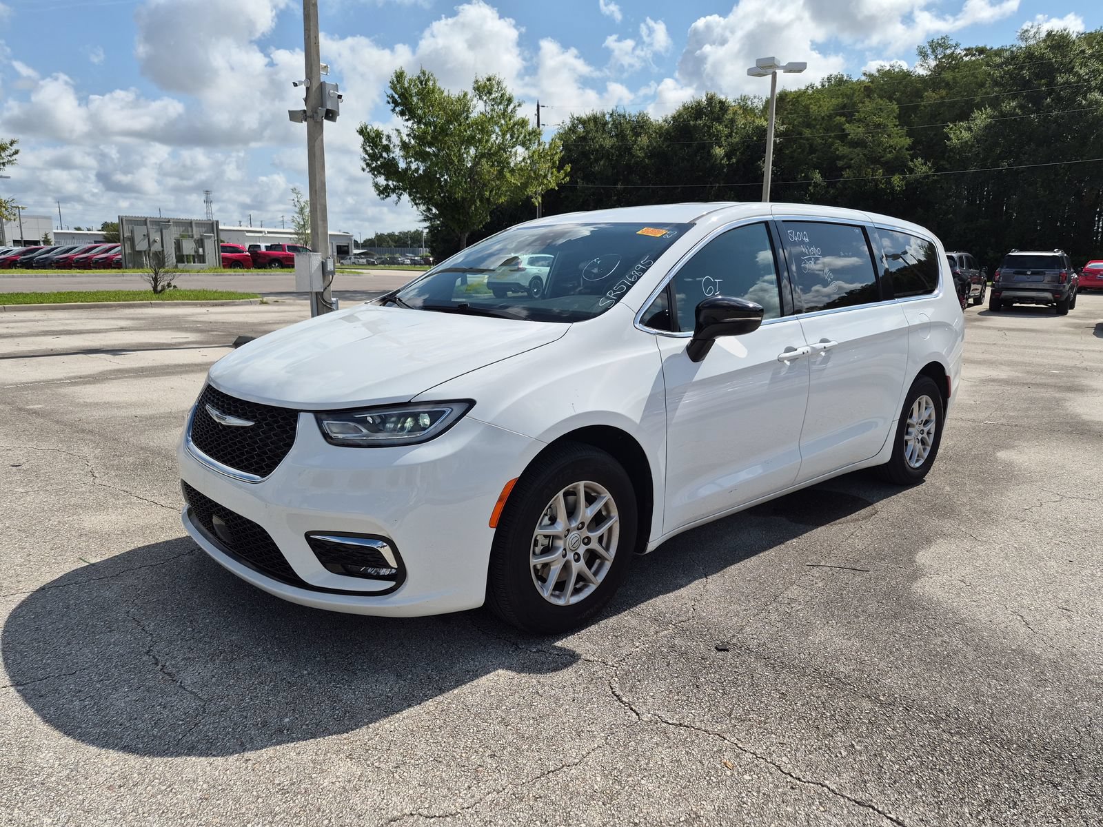 2025 Chrysler Pacifica