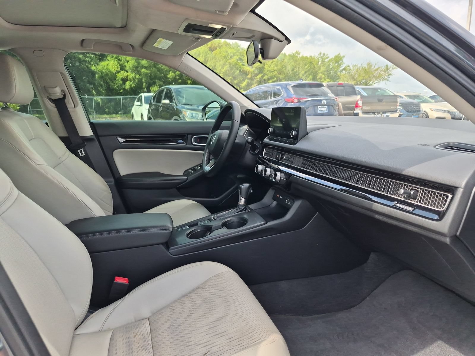 2022 Honda Civic Hatchback EX-L - Photo 20