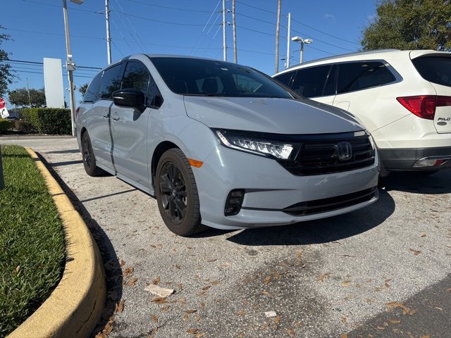 2024 Honda Odyssey SPORT's photo