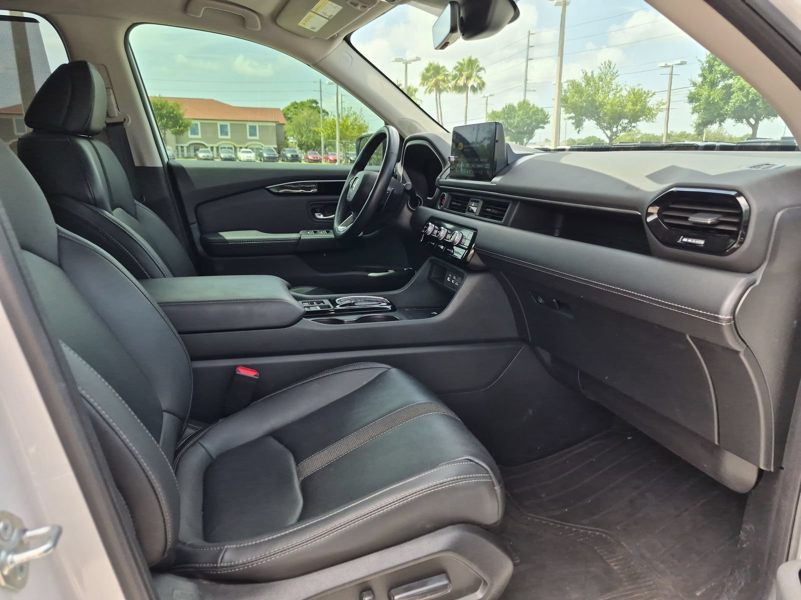 2023 Honda Pilot EX-L - Photo 21