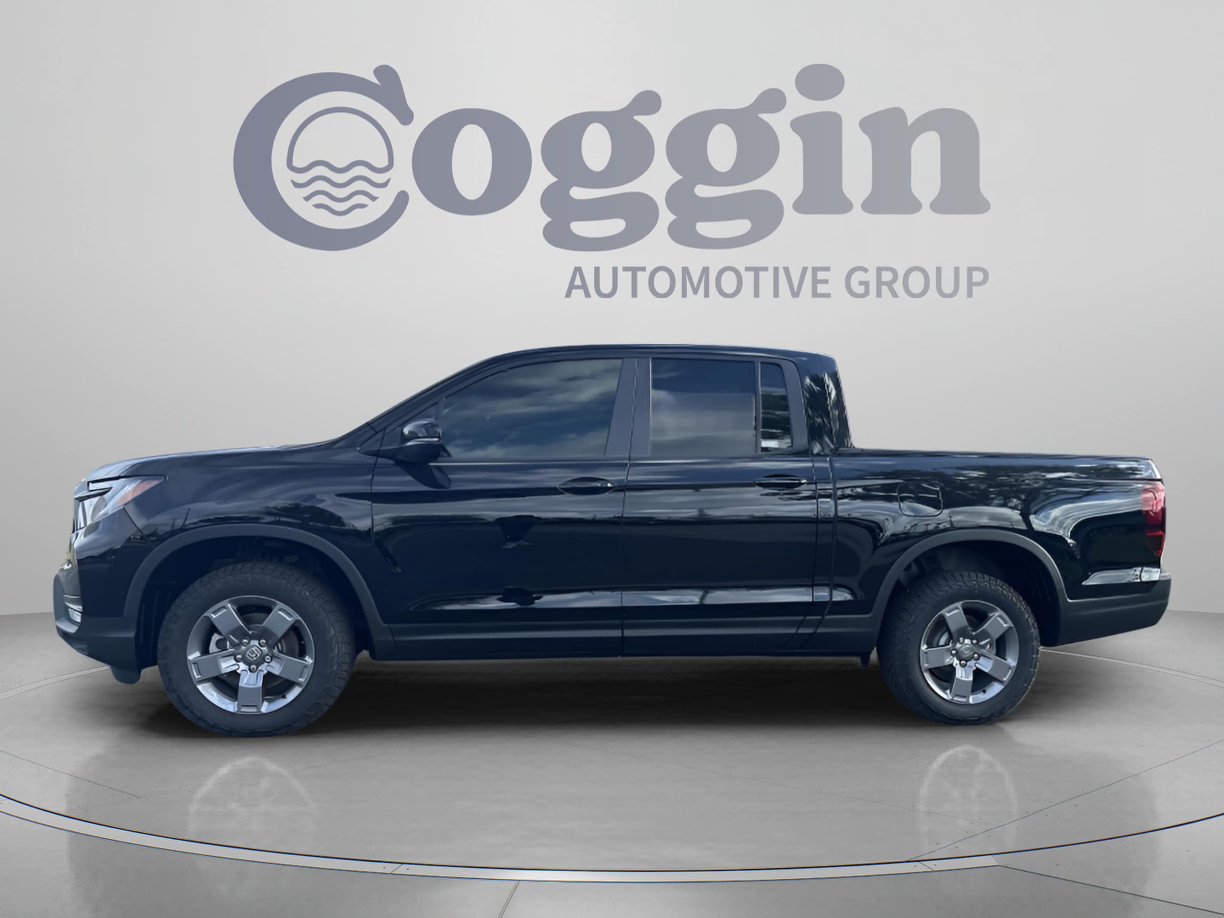 2025 Honda Ridgeline TrailSport - Photo 4