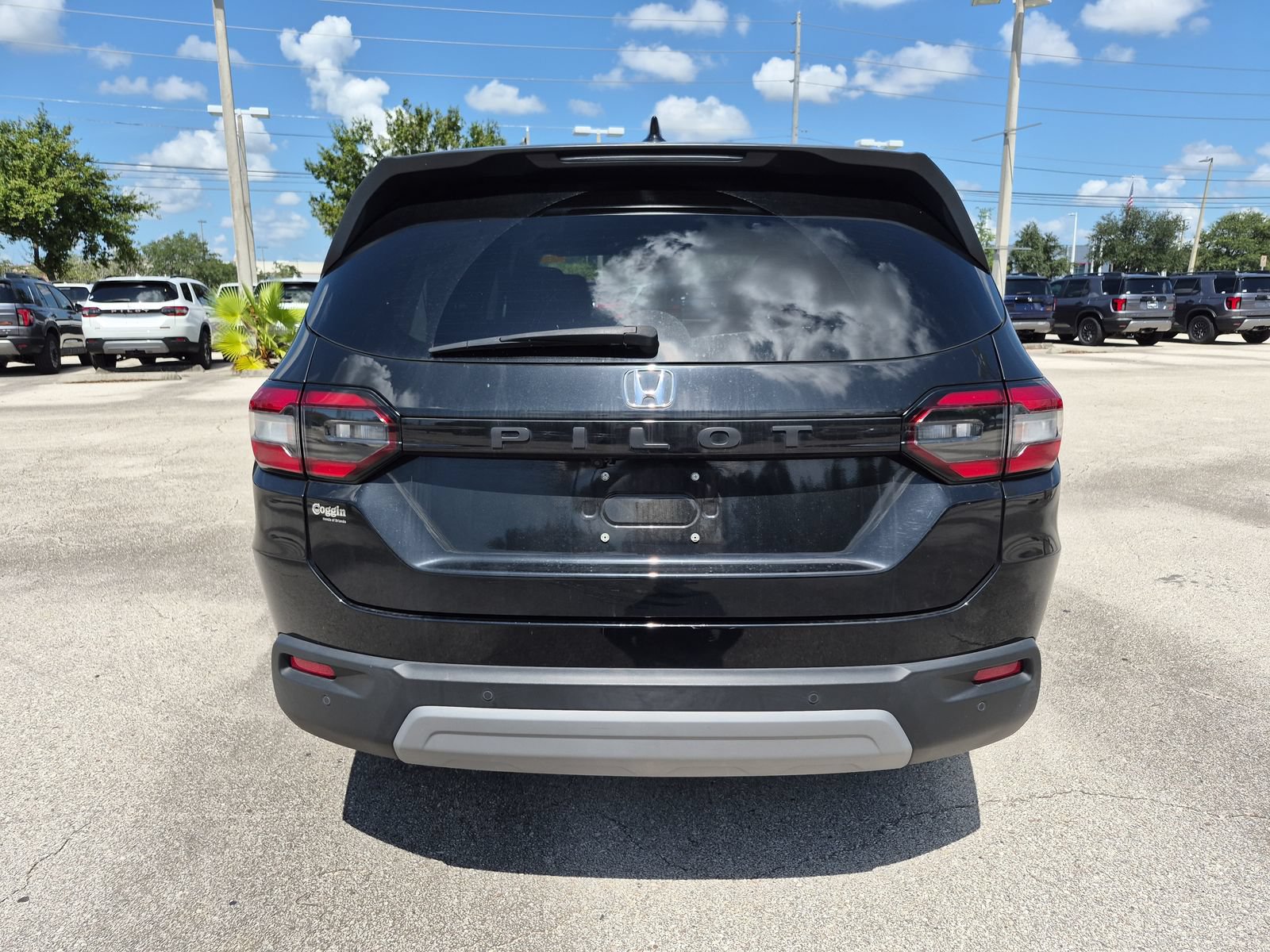 2023 Honda Pilot EX-L - Photo 6