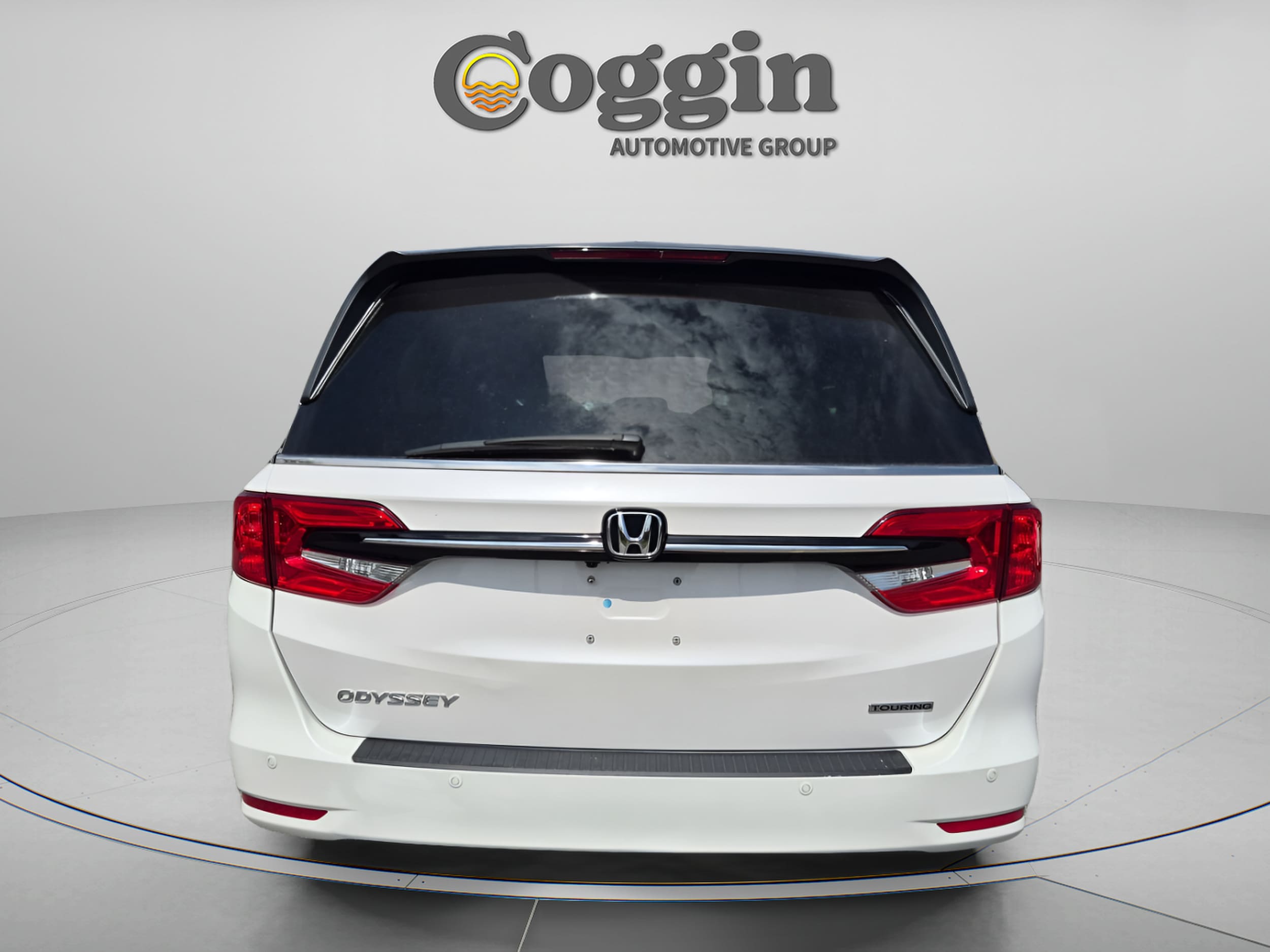 2023 Honda Odyssey Touring - Photo 6