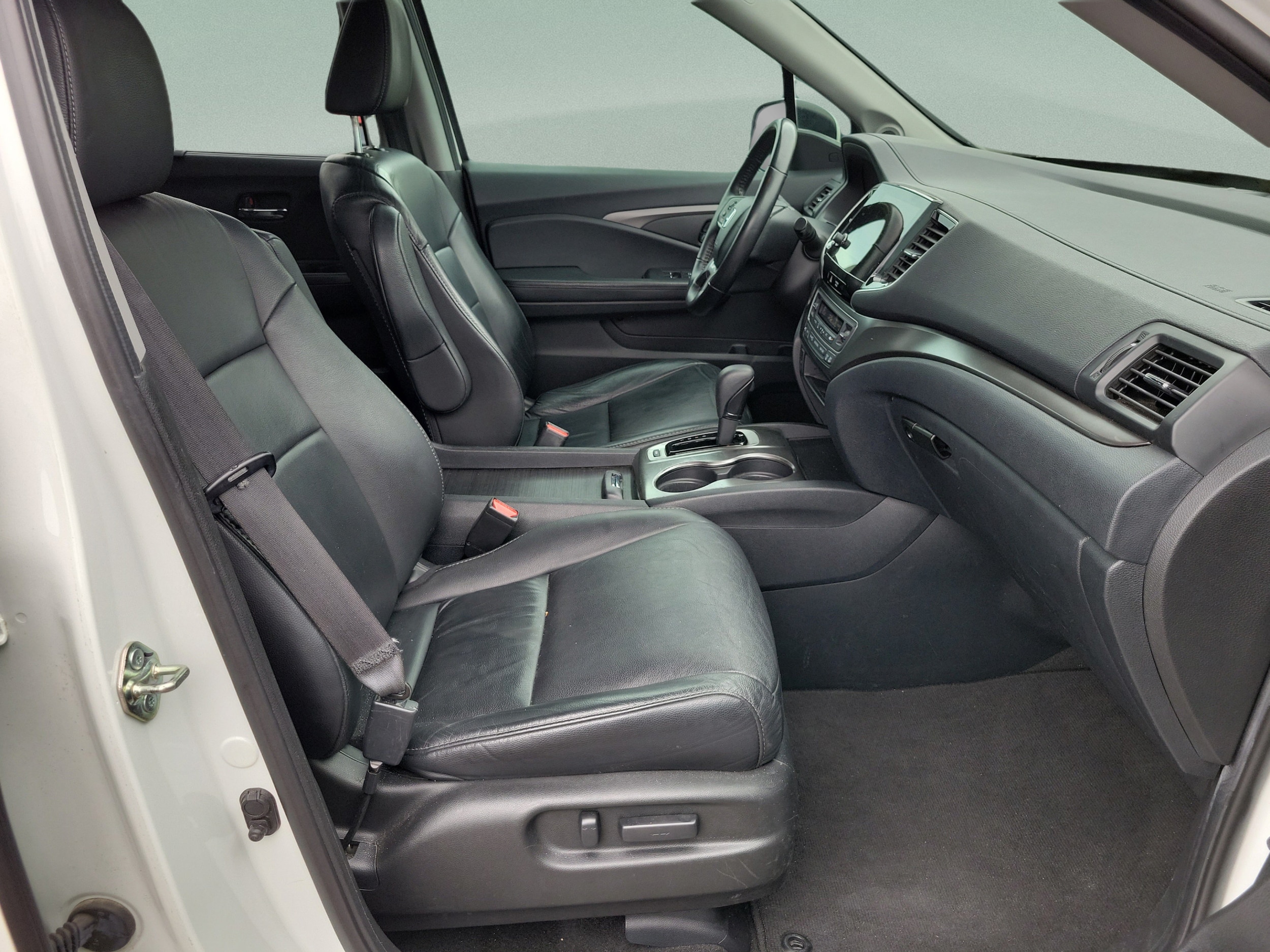 2020 Honda Pilot EX-L - Photo 19