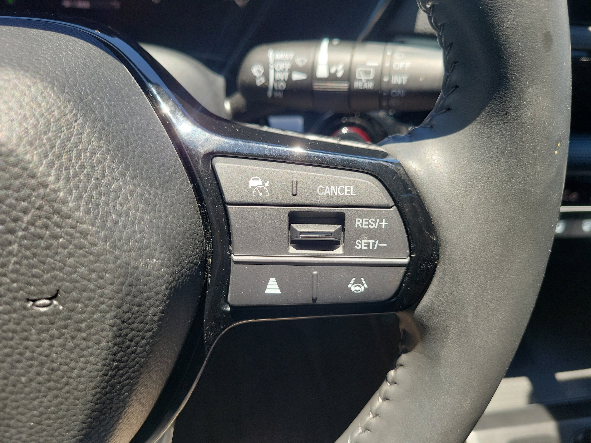 2024 Honda CR-V EX-L - Photo 32