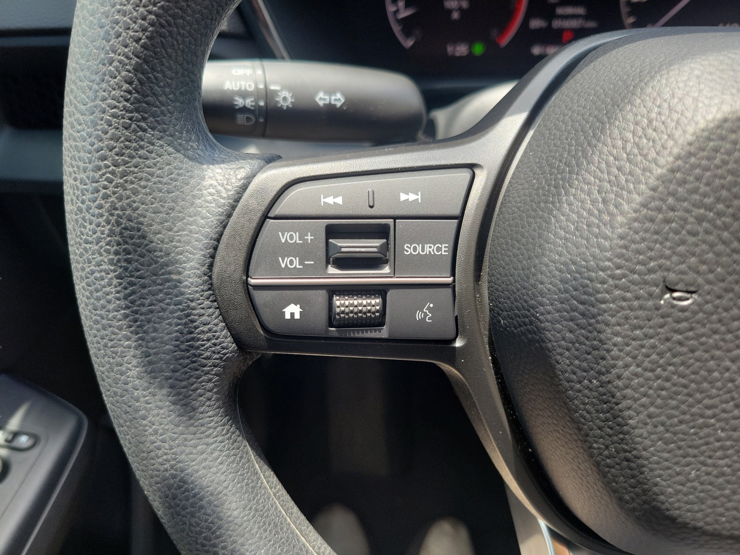2023 Honda CR-V LX - Photo 30