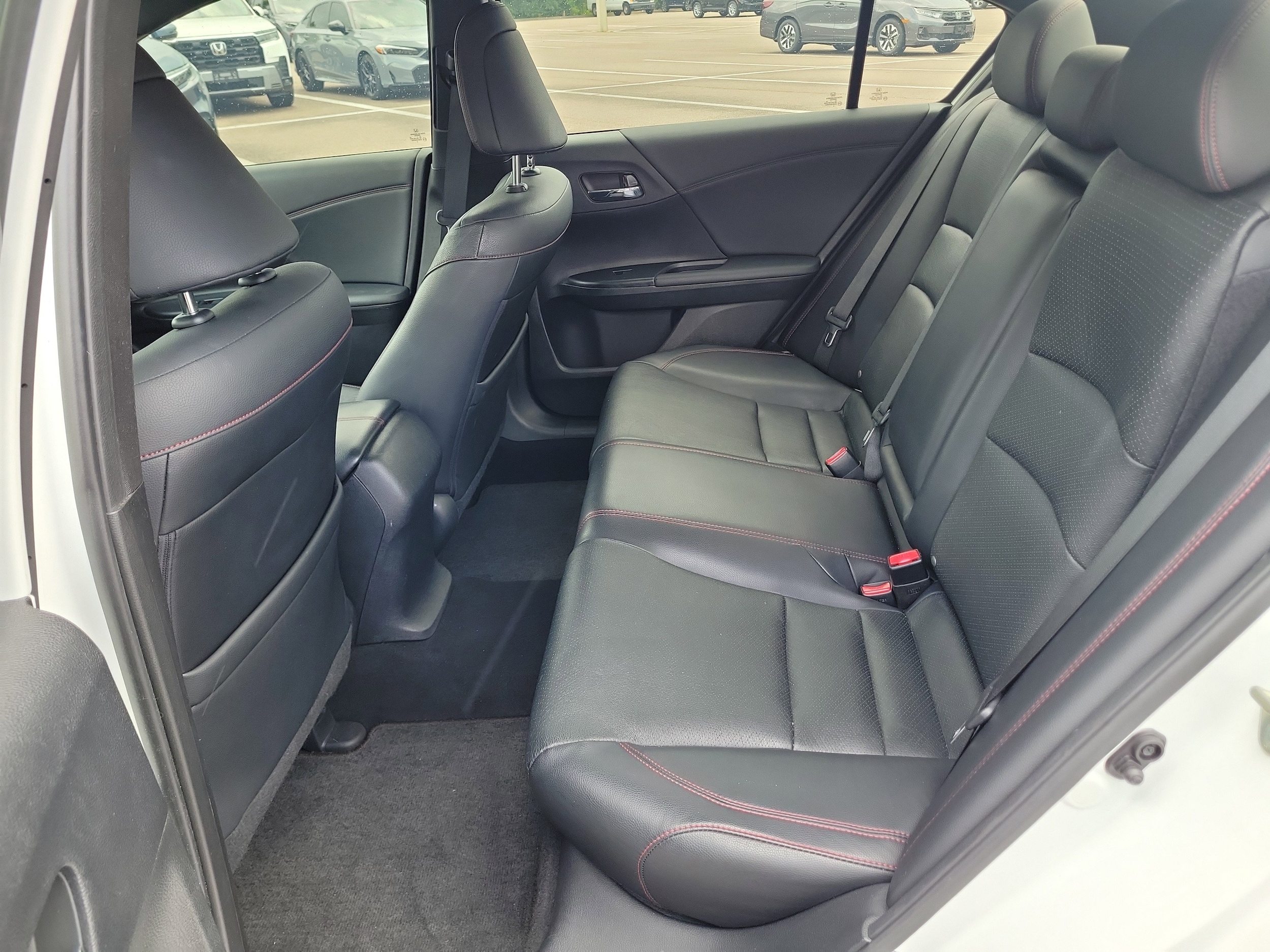 2017 Honda Accord Sport SE - Photo 11
