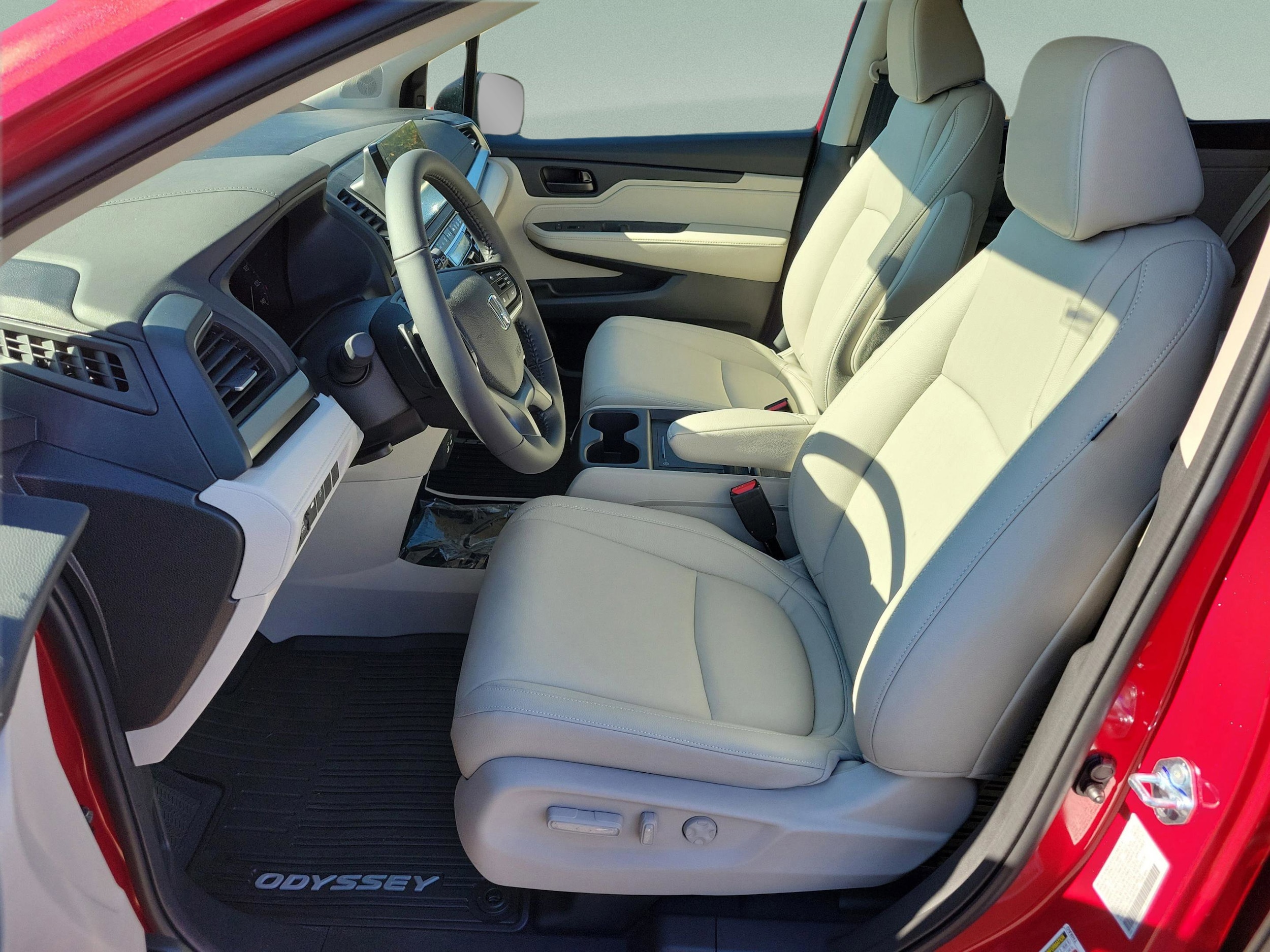 2026 Honda Odyssey EX-L - Photo 17