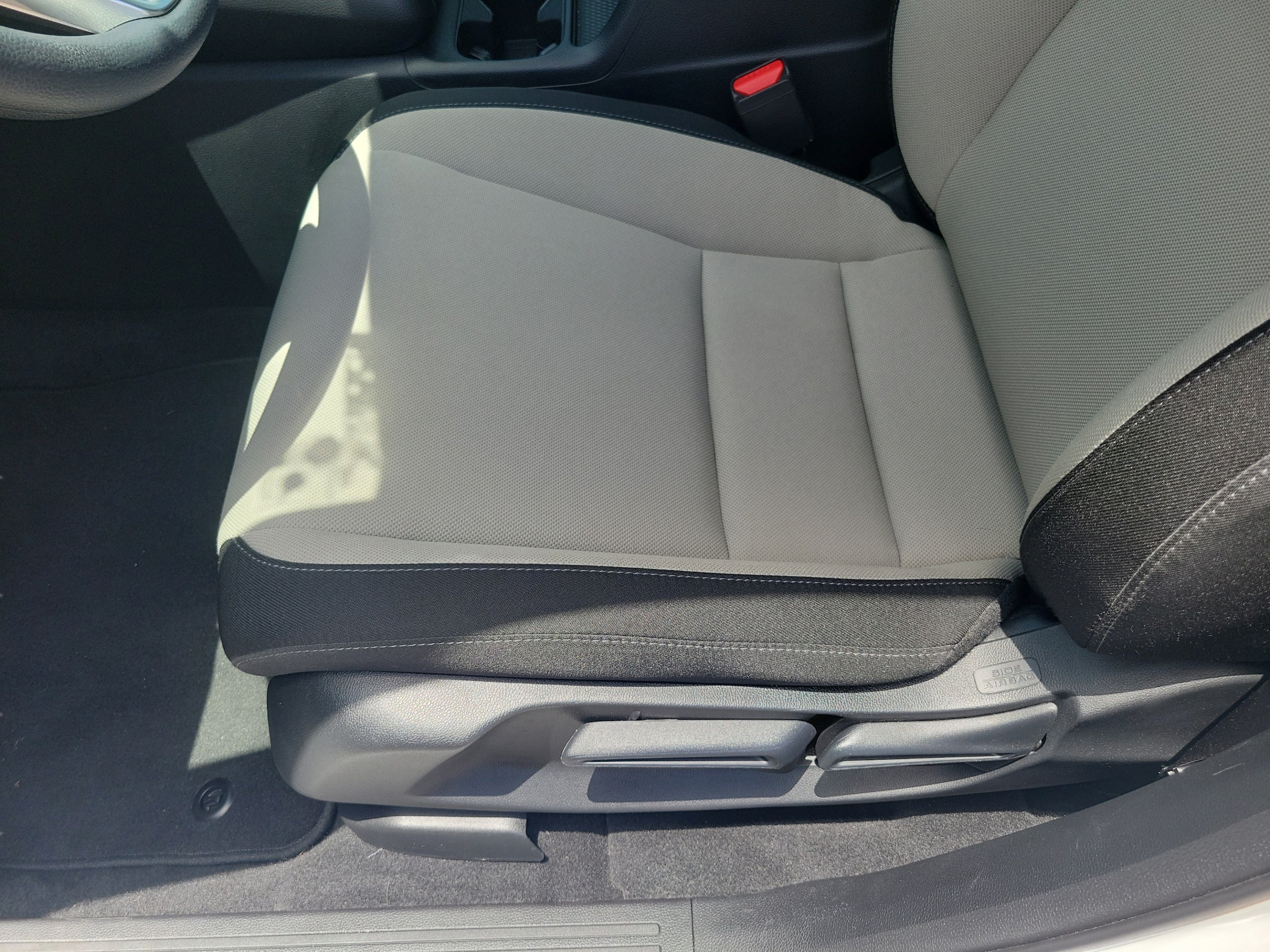 2023 Honda CR-V LX - Photo 26