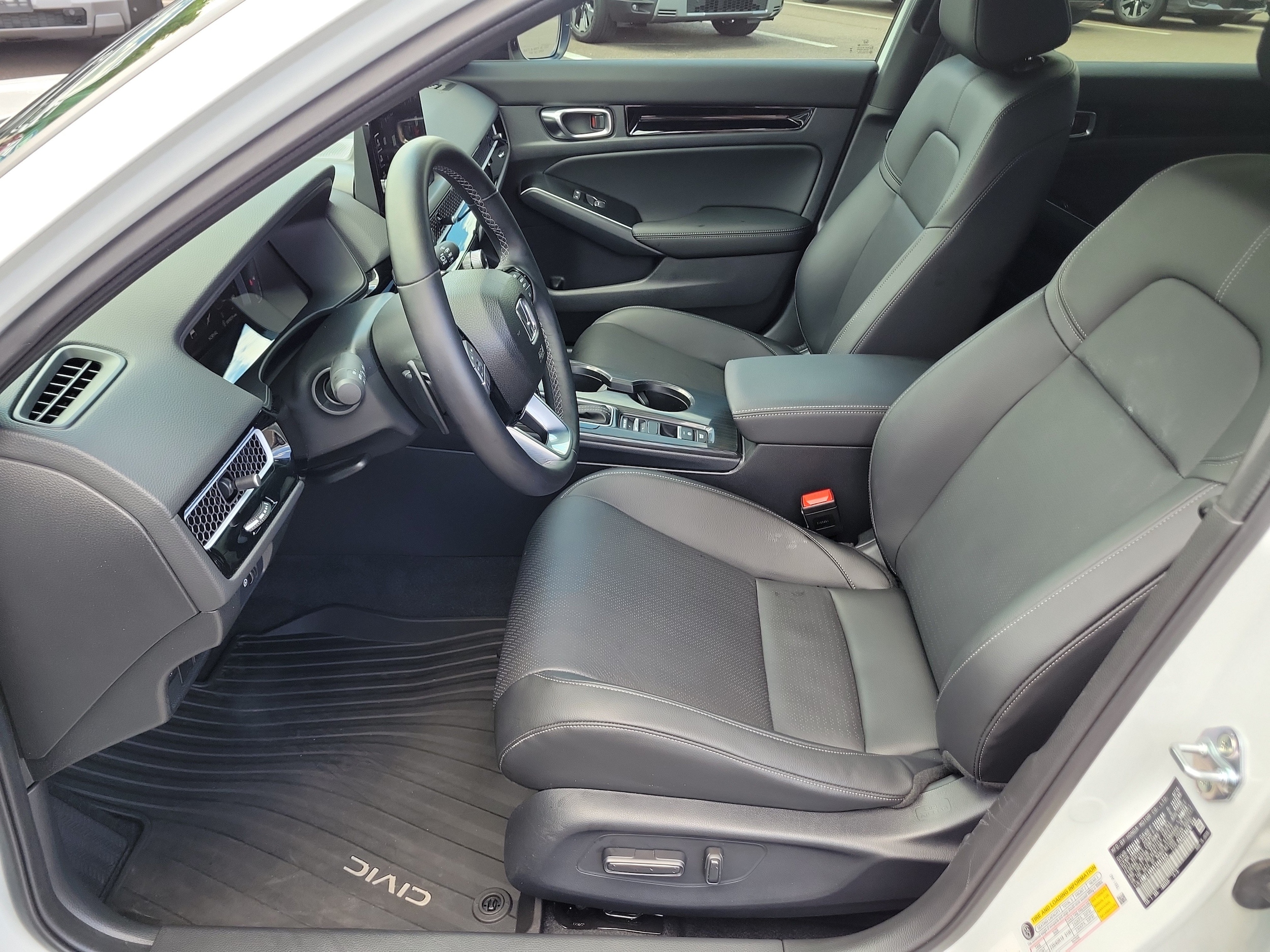 2026 Honda Civic Hatchback Sport Touring - Photo 26