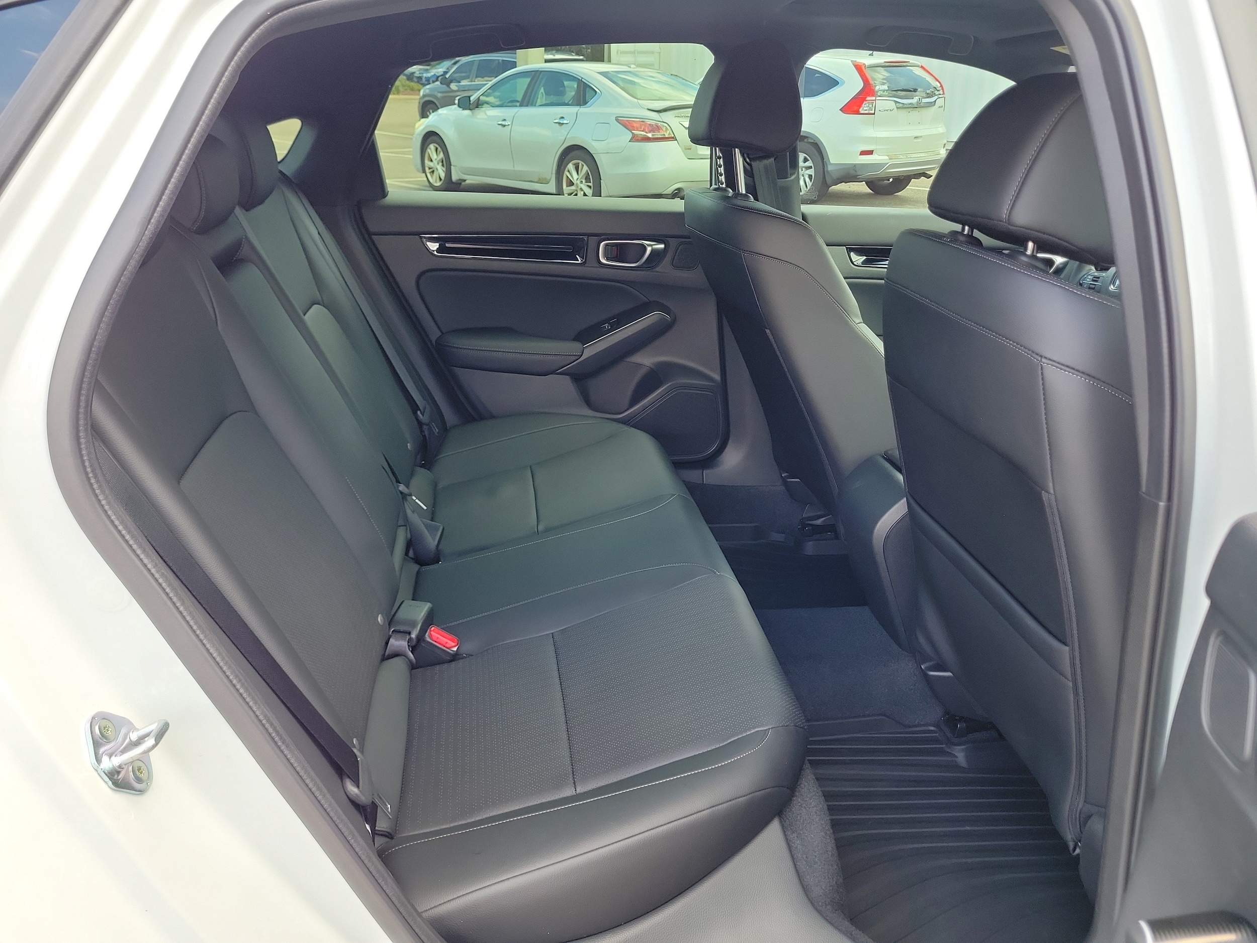 2026 Honda Civic Hatchback Sport Touring - Photo 11
