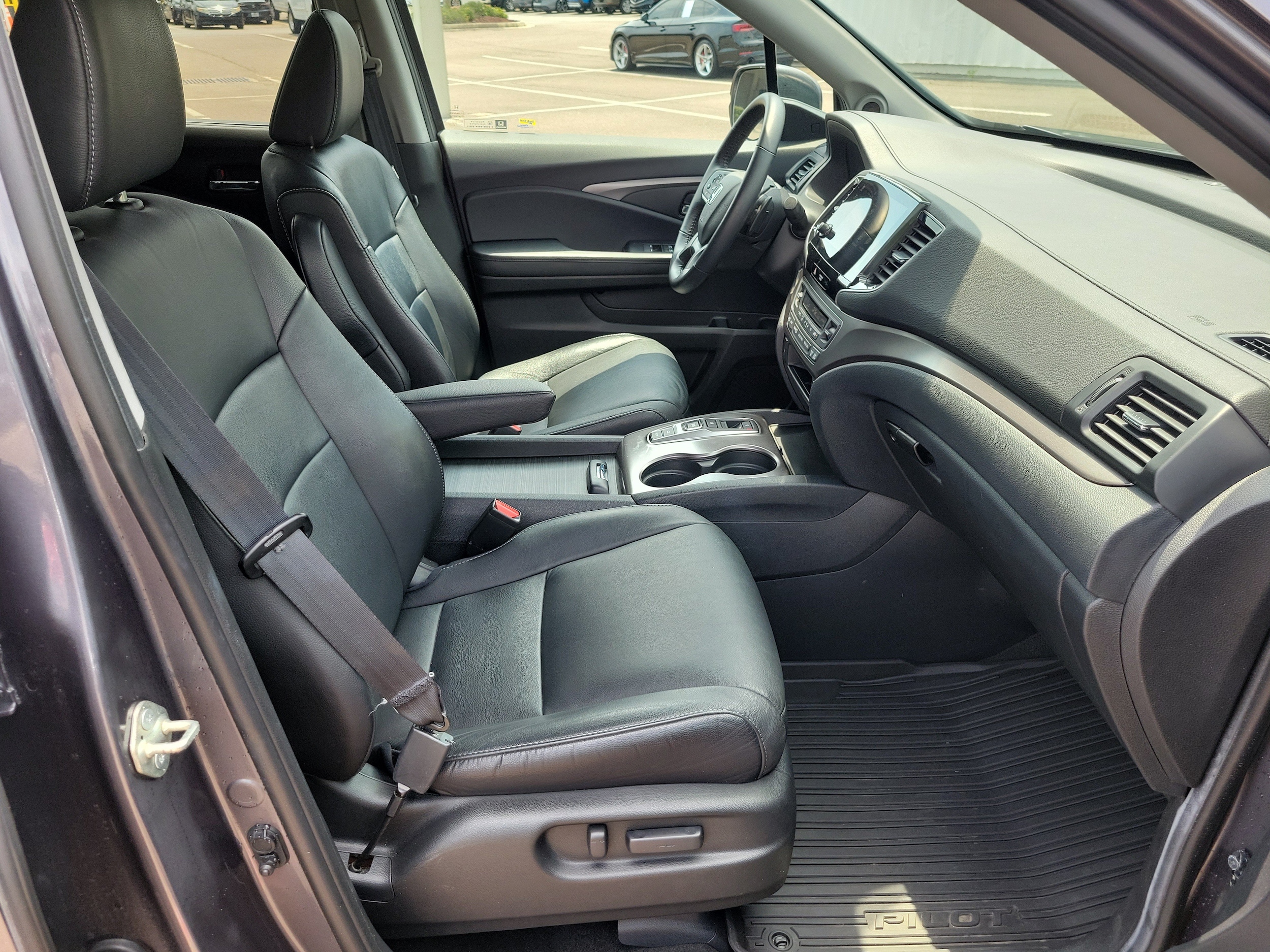 2021 Honda Pilot EX-L - Photo 18
