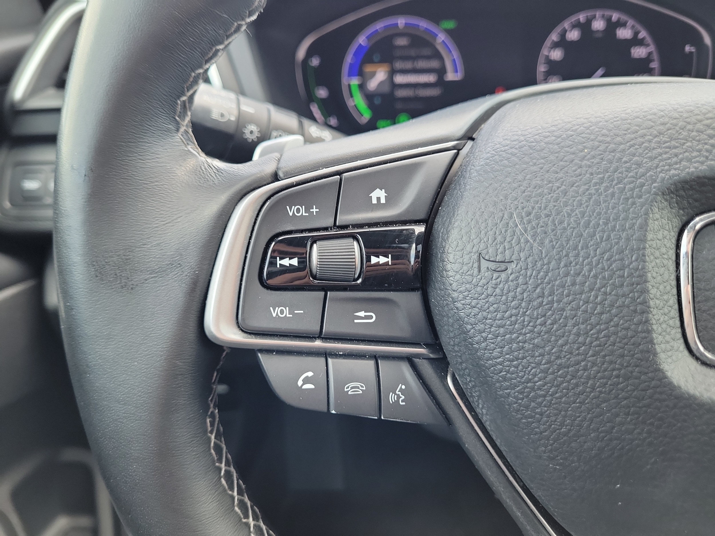 2022 Honda Insight Touring - Photo 28