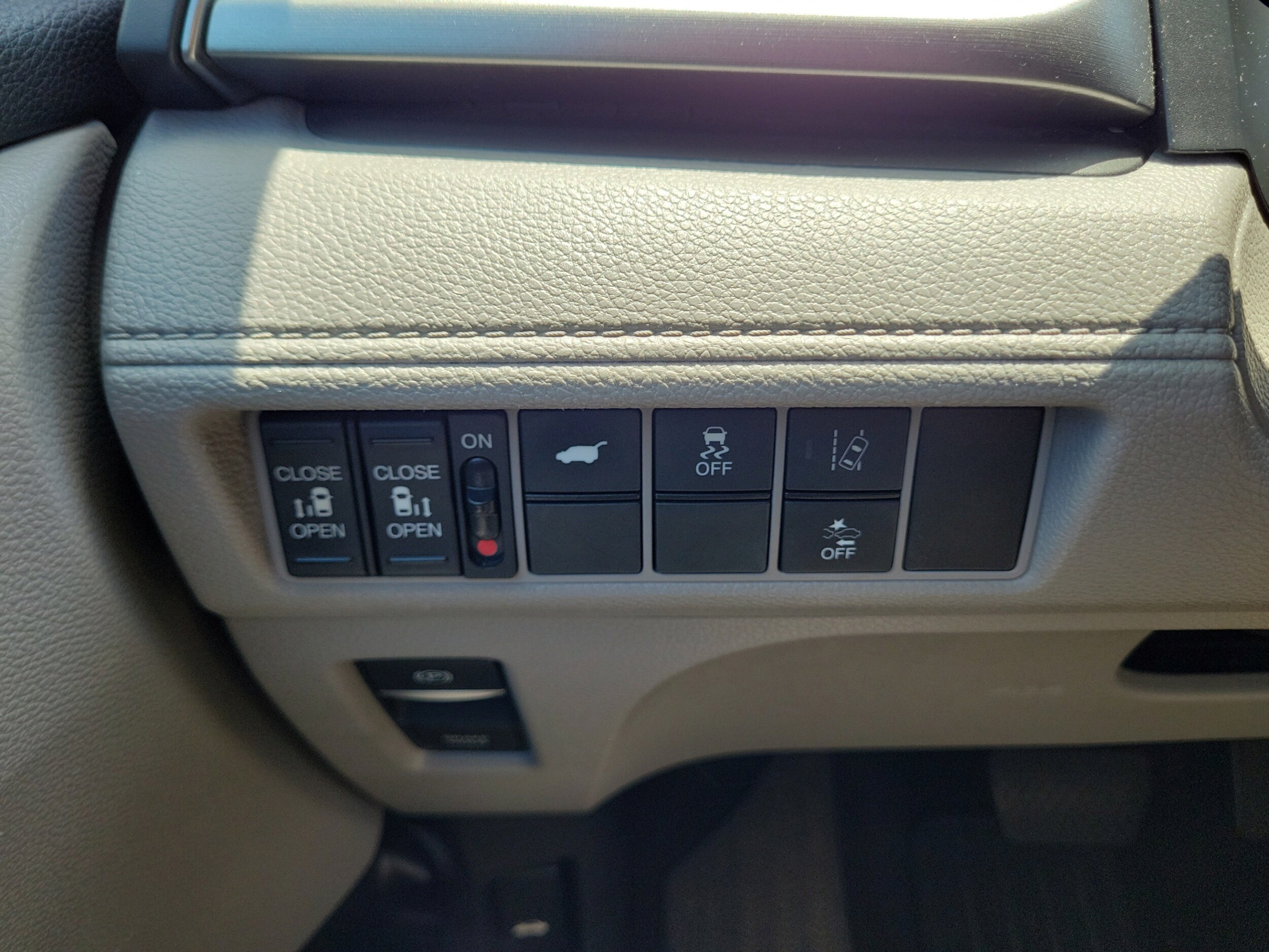 2019 Honda Odyssey EX-L - Photo 29
