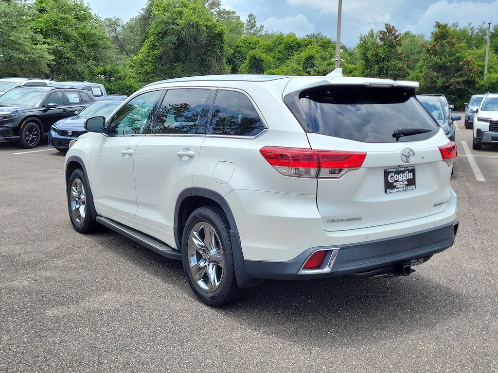 Used 2019 Toyota Highlander Limited V6 SUV