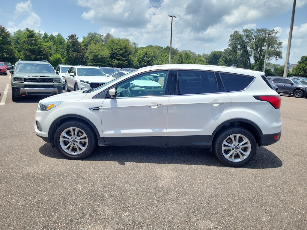 Used 2019 Ford Escape SE SUV