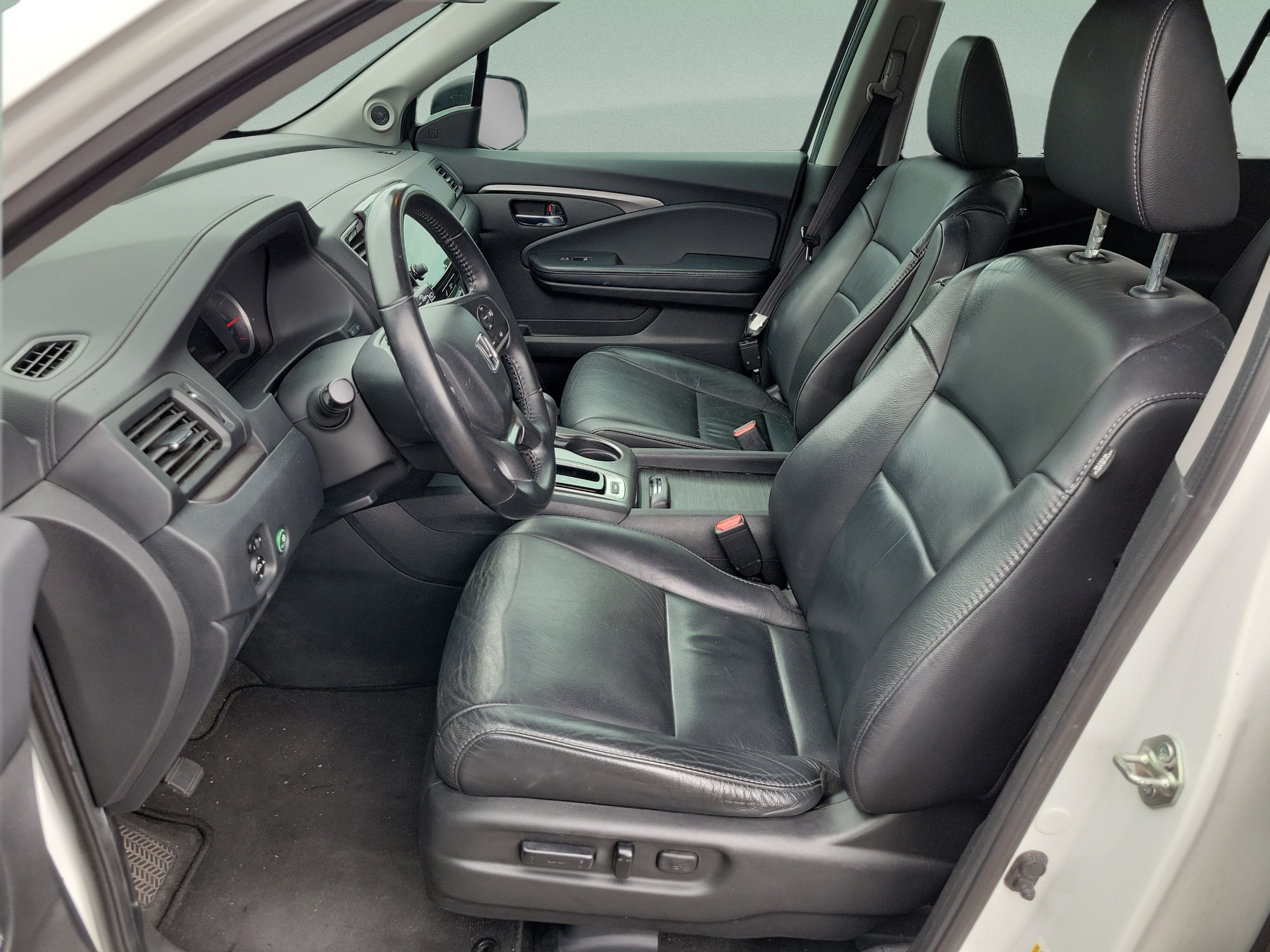 2020 Honda Pilot EX-L - Photo 26