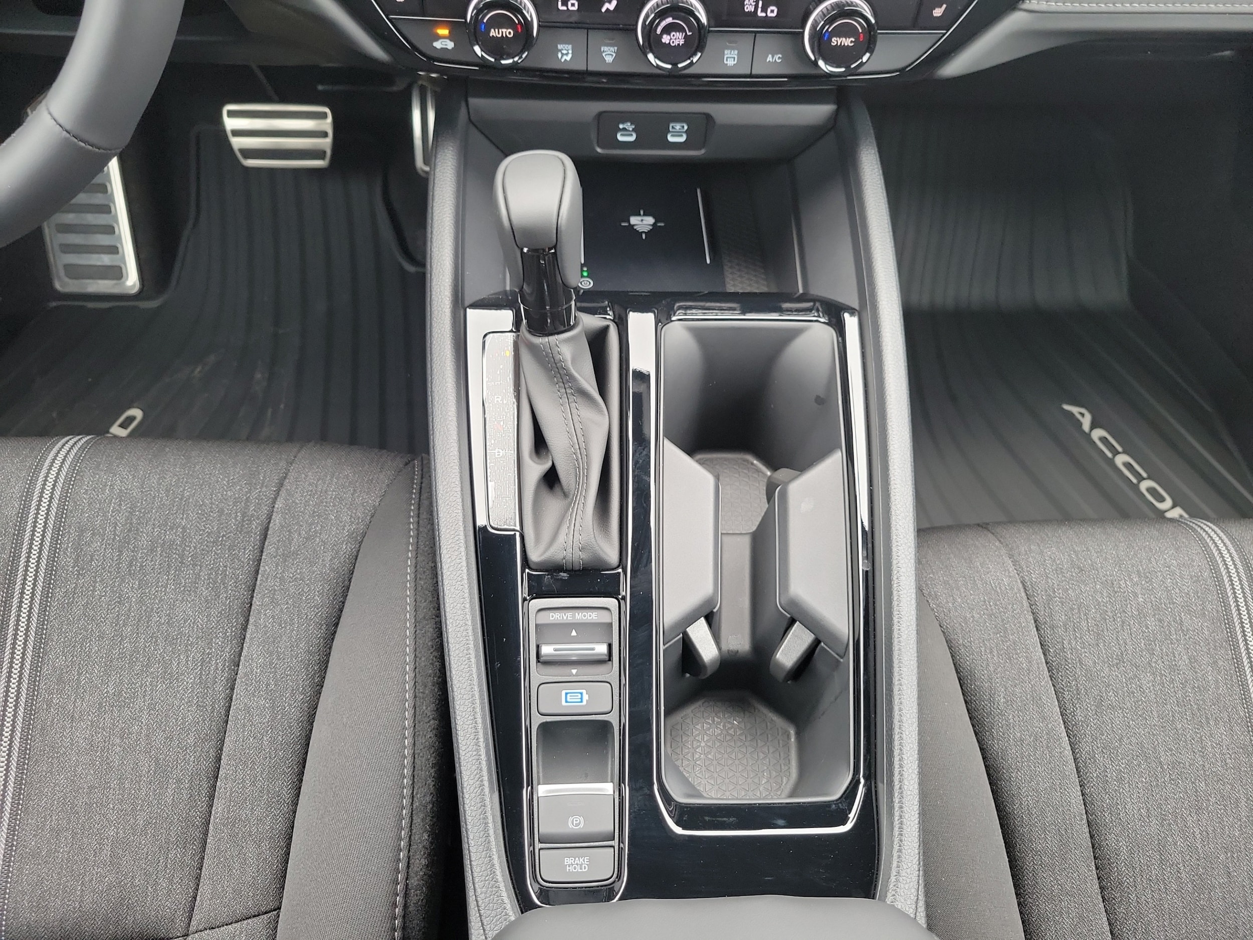 2026 Honda Accord Hybrid Sport - Photo 17