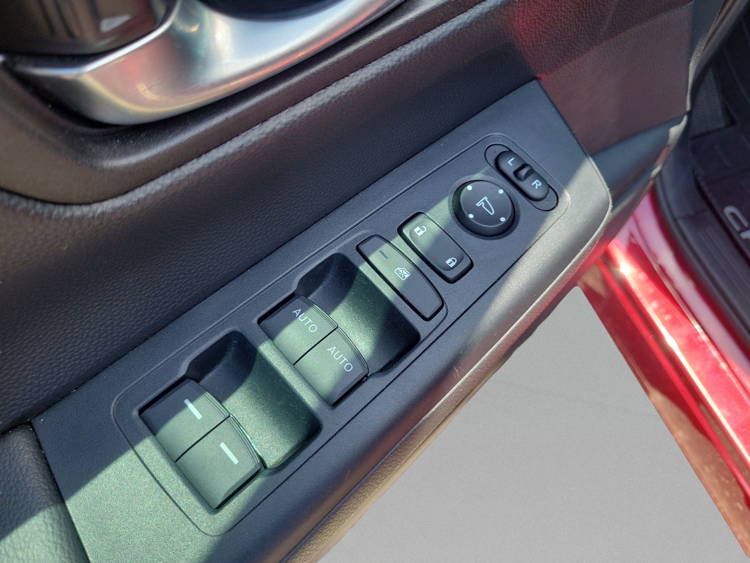 2024 Honda CR-V Sport - Photo 25