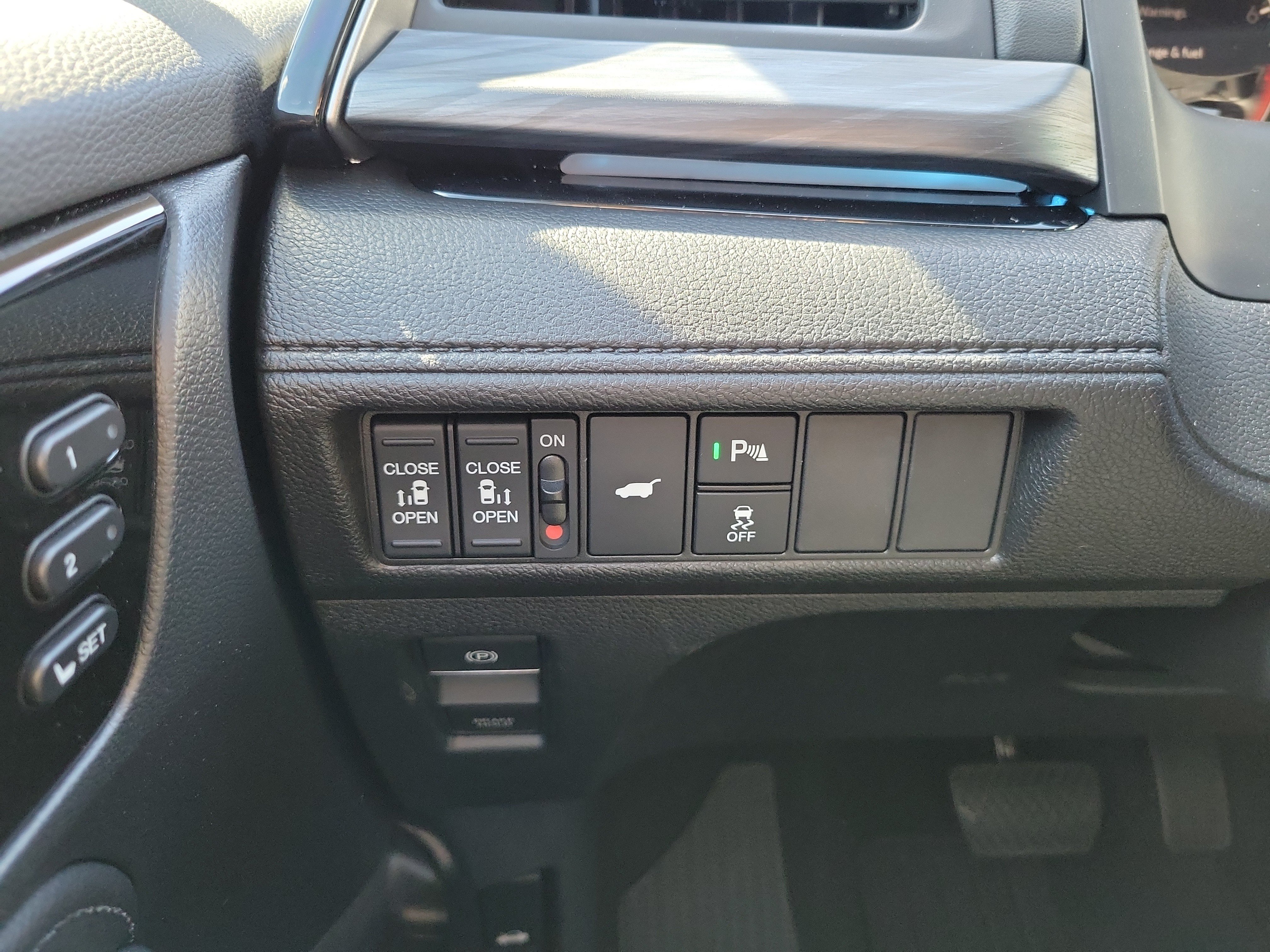 2026 Honda Odyssey Elite - Photo 28