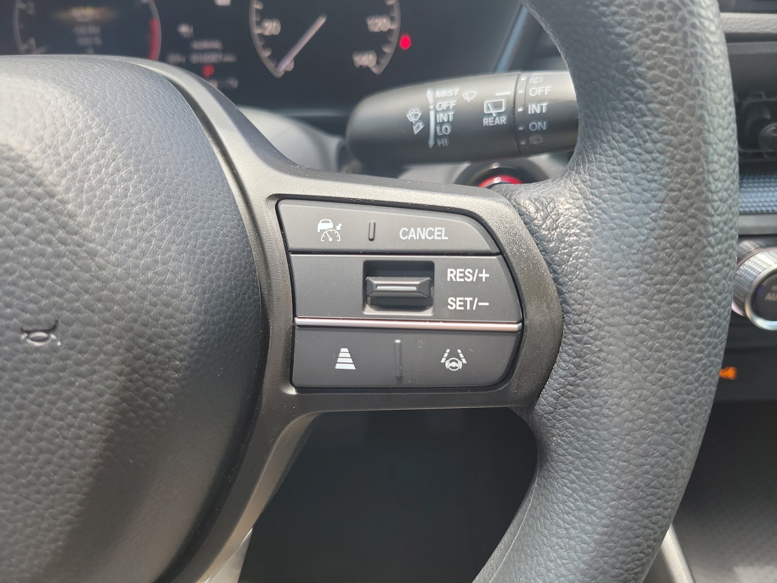 2023 Honda CR-V LX - Photo 31