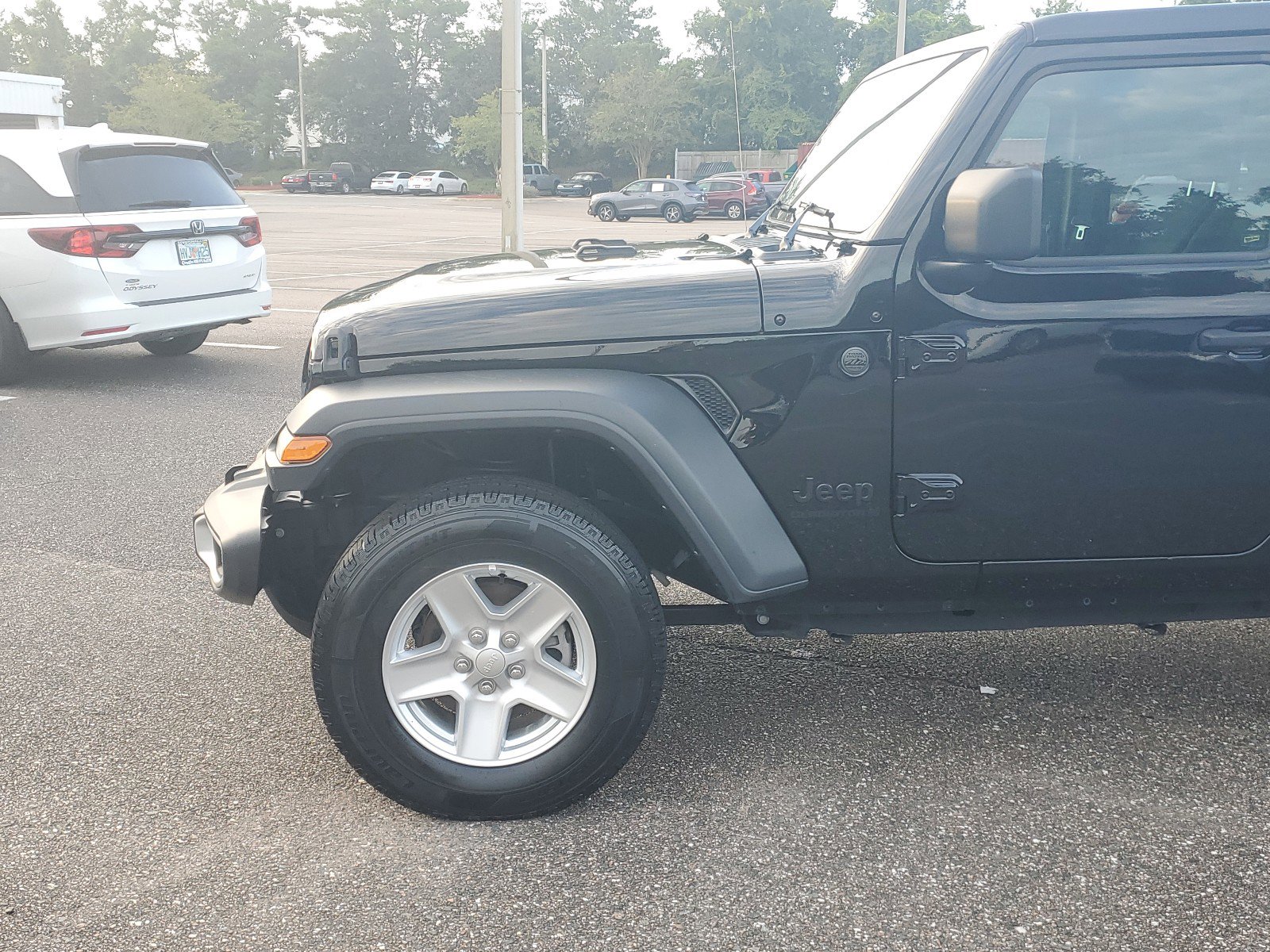 Used 2023 Jeep Gladiator Sport S with VIN 1C6HJTAG0PL522303 for sale in Saint Augustine, FL