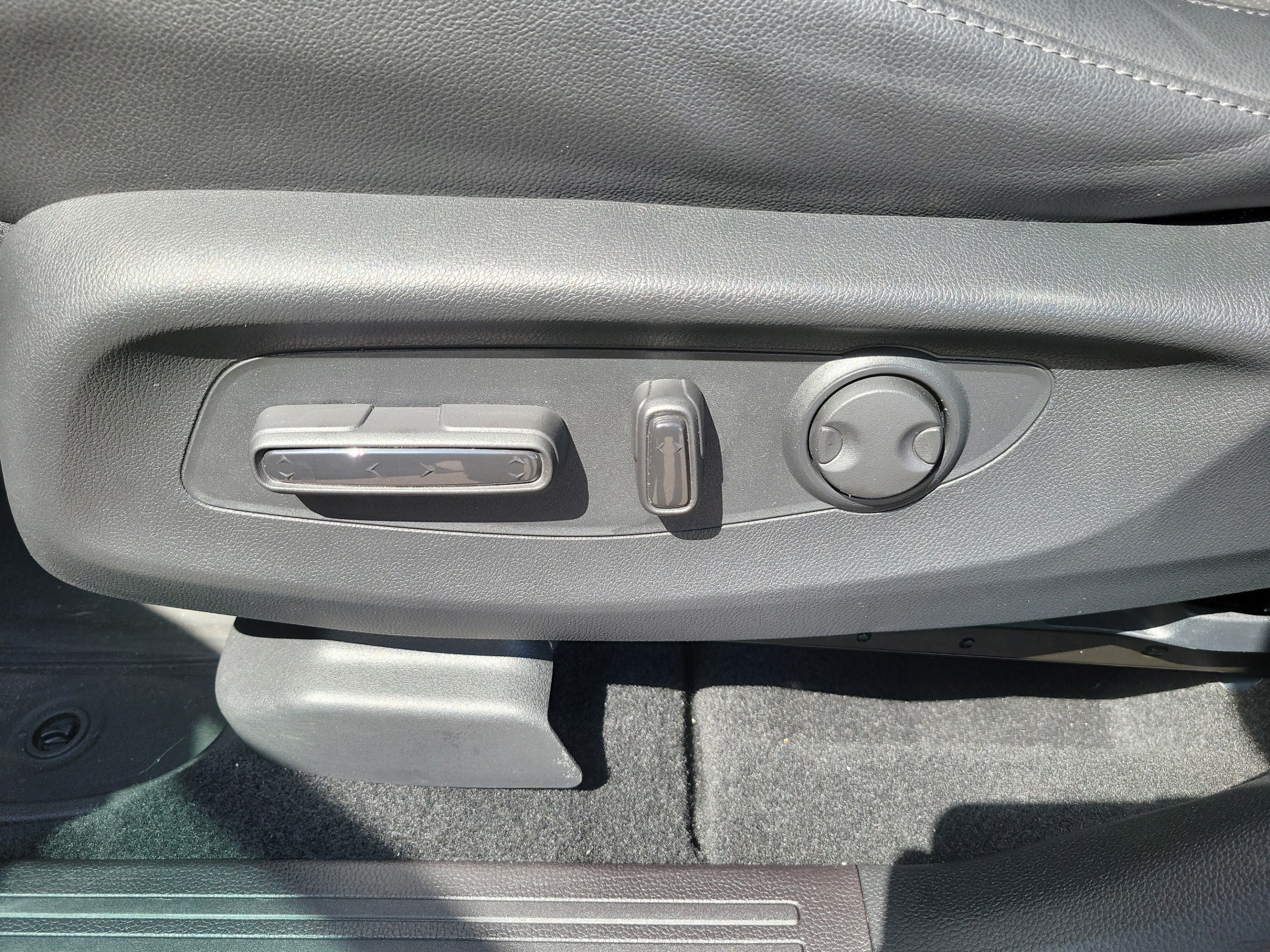 2025 Honda CR-V EX-L - Photo 28