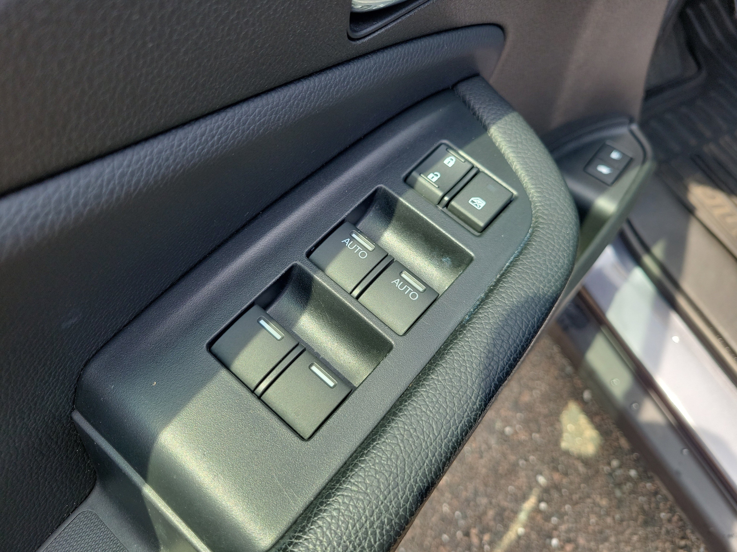 2021 Honda Pilot EX-L - Photo 24