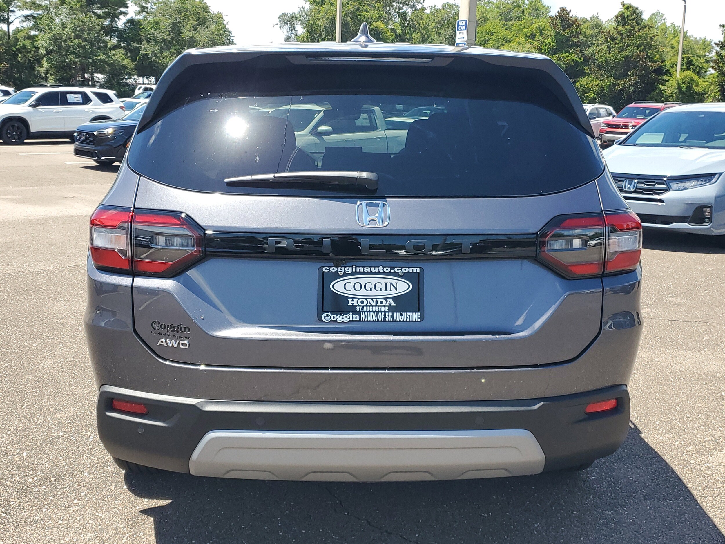 2025 Honda Pilot EX-L photo 2