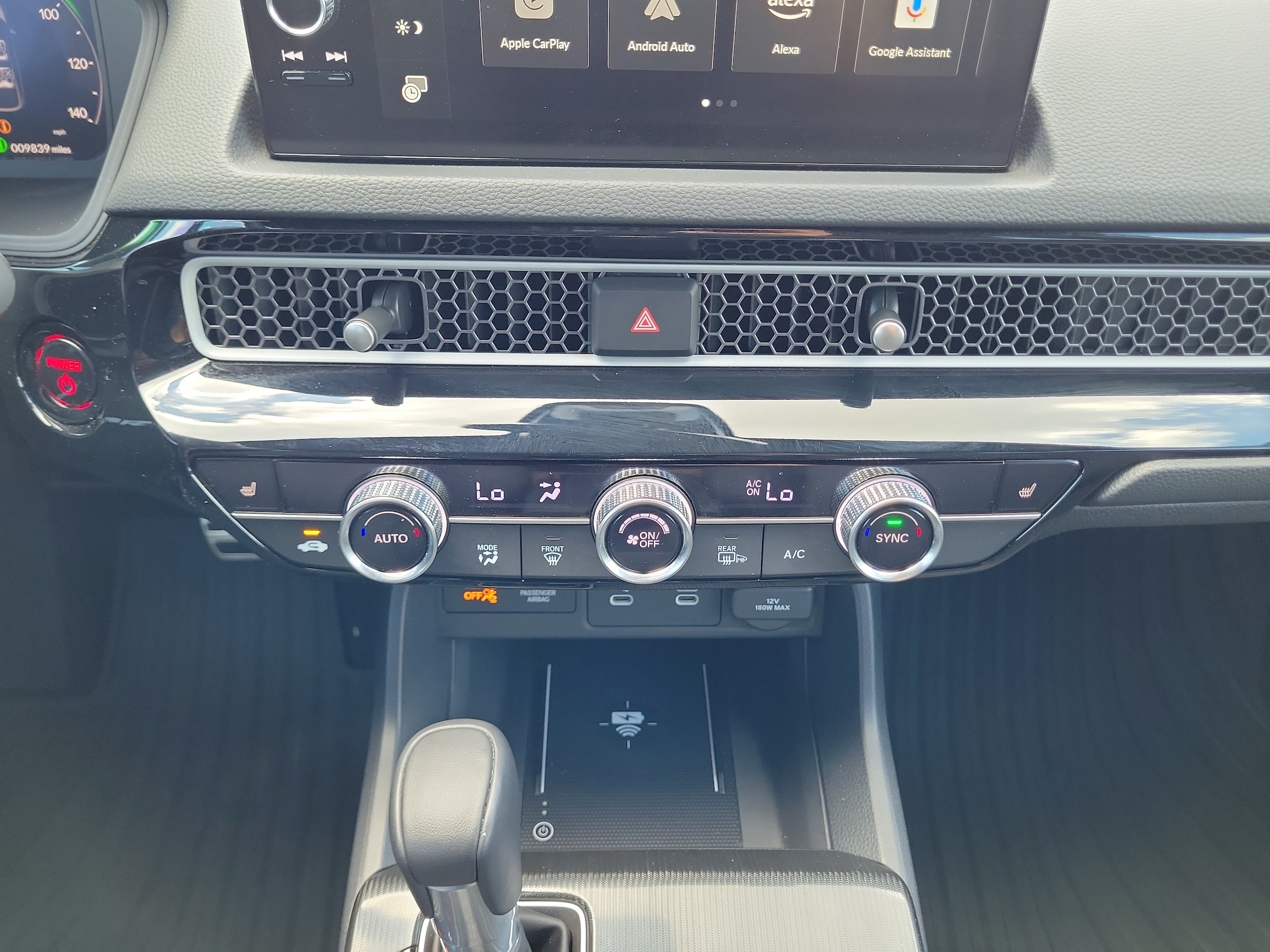 2026 Honda Civic Hatchback Sport Touring - Photo 16